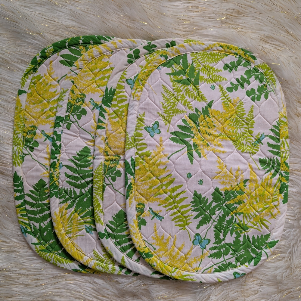 Vintage Floral Quilted Placemats Set Of 4 Ferns And Butterflies.